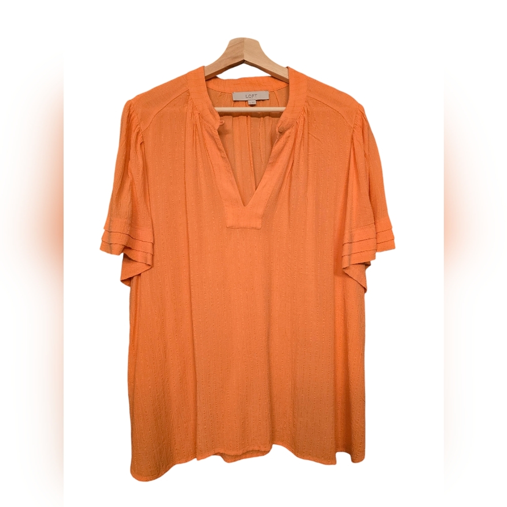 LOFT Flutter Short Sleeve Blouse
